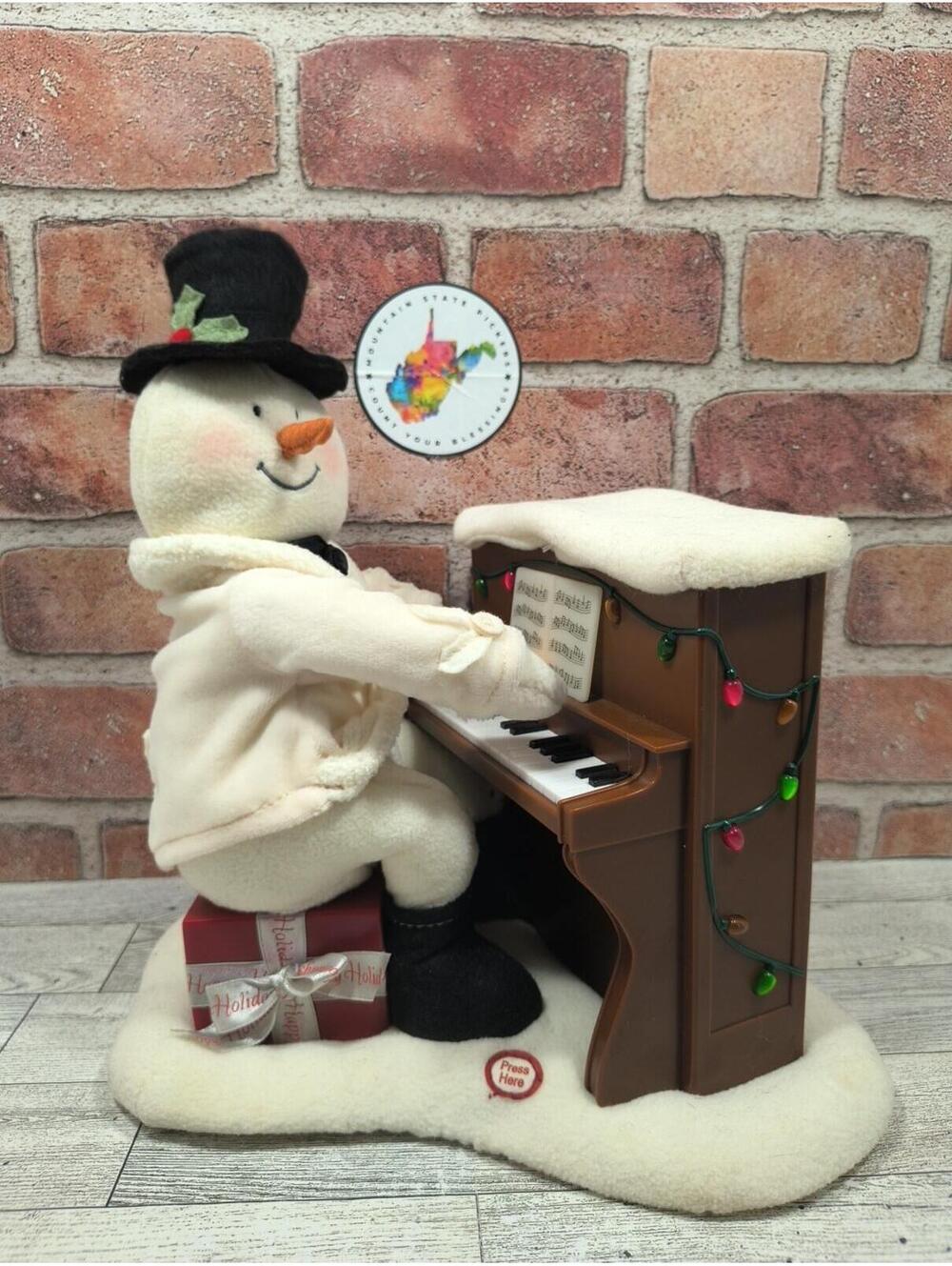 2005 Hallmark Jingle Pals Piano Playing Singing Snowman w/Lights & Motion Works